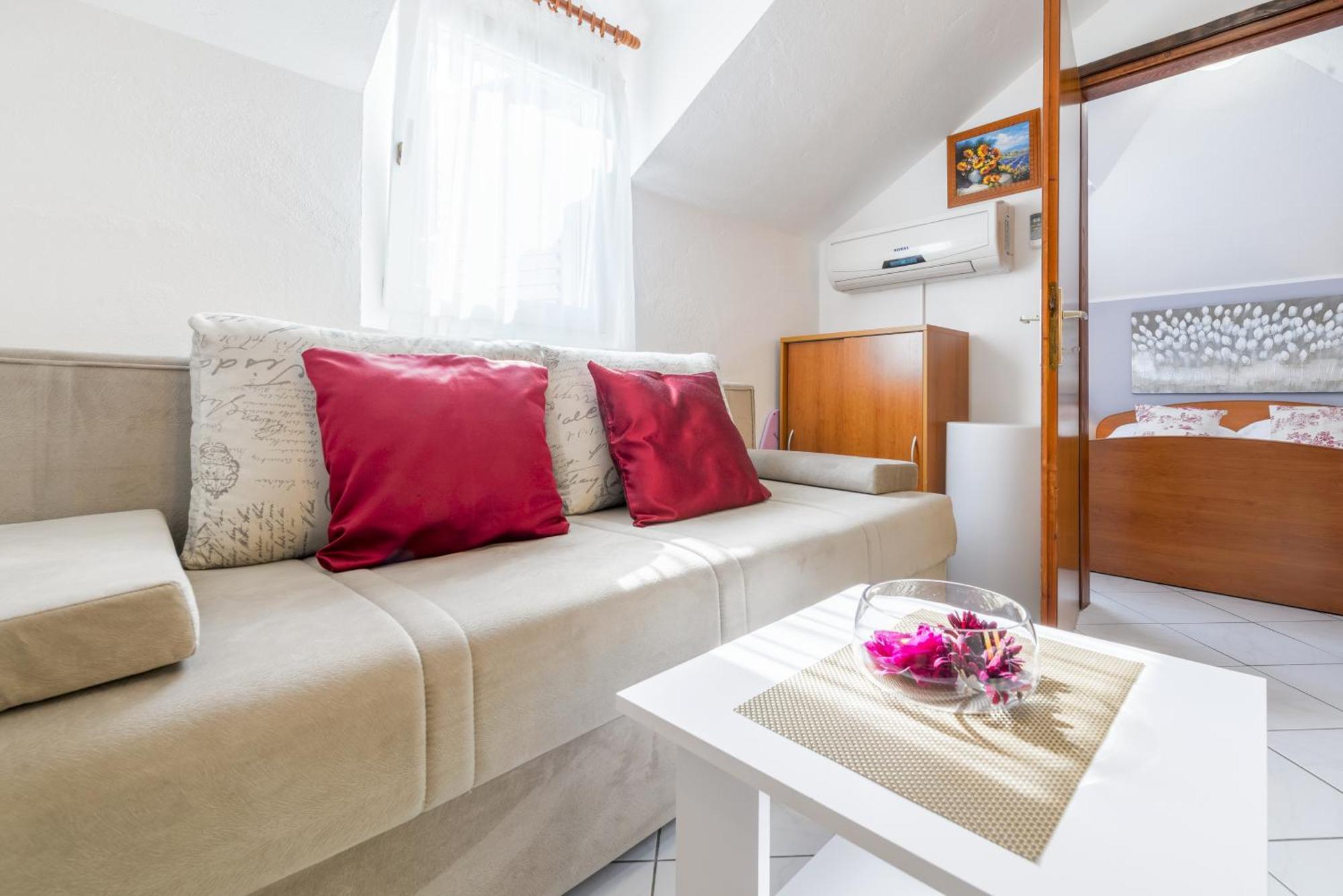 Apartments By The Sea Baska Voda, Makarska - 17570 Kamer foto