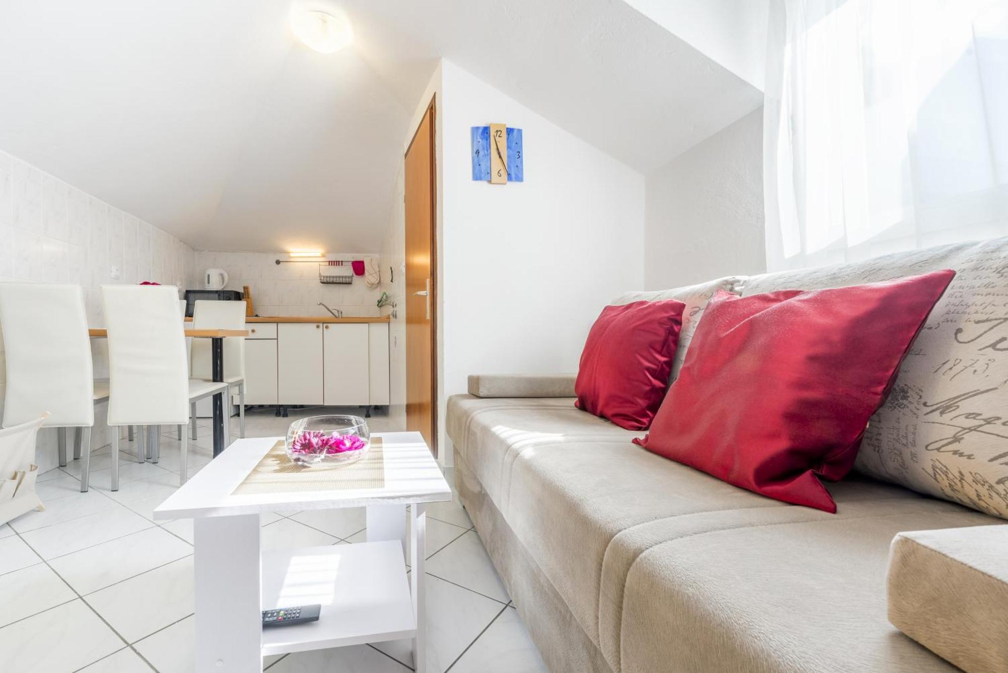 Apartments By The Sea Baska Voda, Makarska - 17570 Kamer foto